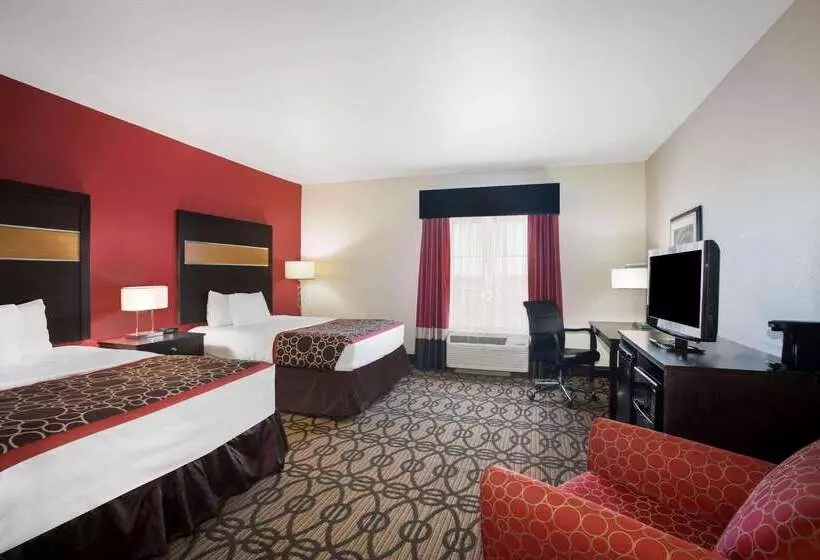 酒店 La Quinta By Wyndham Pearsall