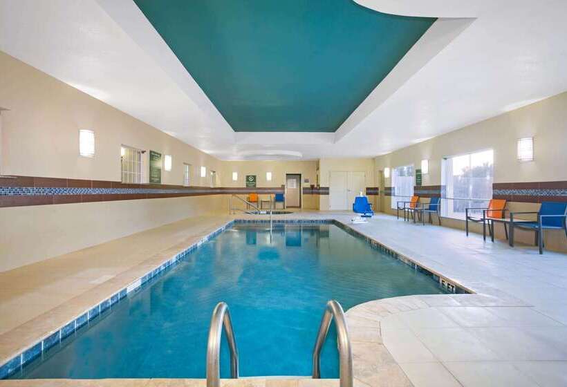 酒店 La Quinta By Wyndham Pearsall