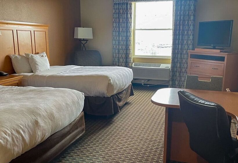 هتل Mainstay Suites Williston