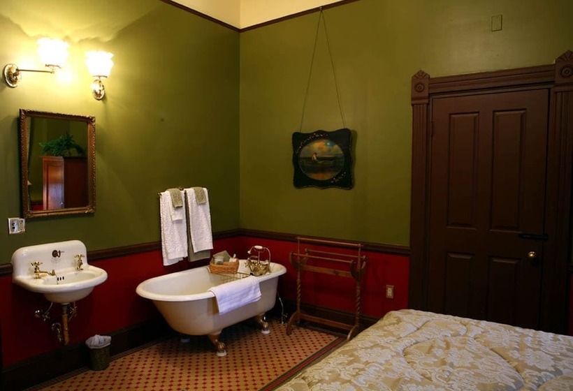 فندق Martin & Mason