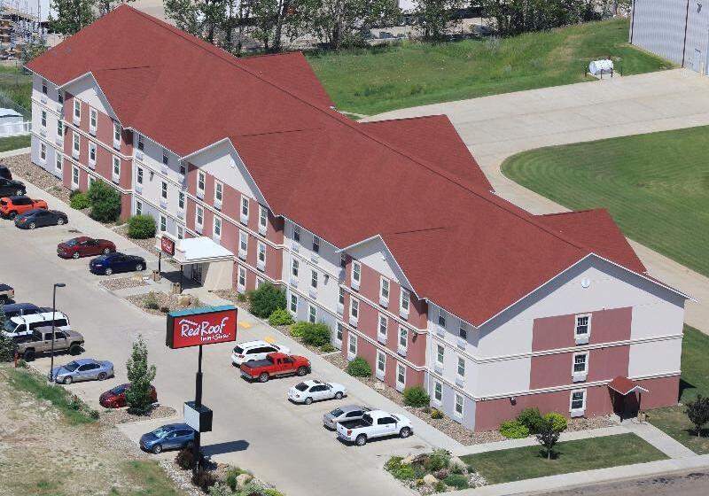 בית מלון כפרי Red Roof Inn & Suites Dickinson