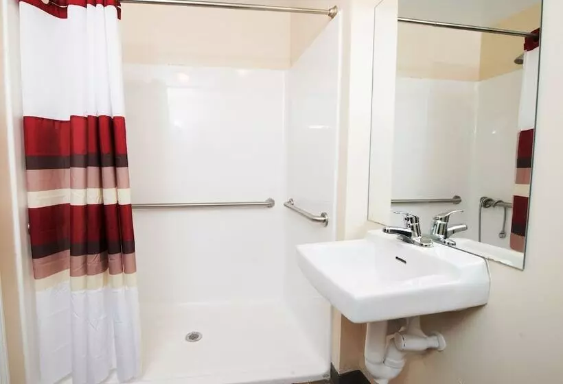 فندق Red Roof Inn & Suites Dickinson