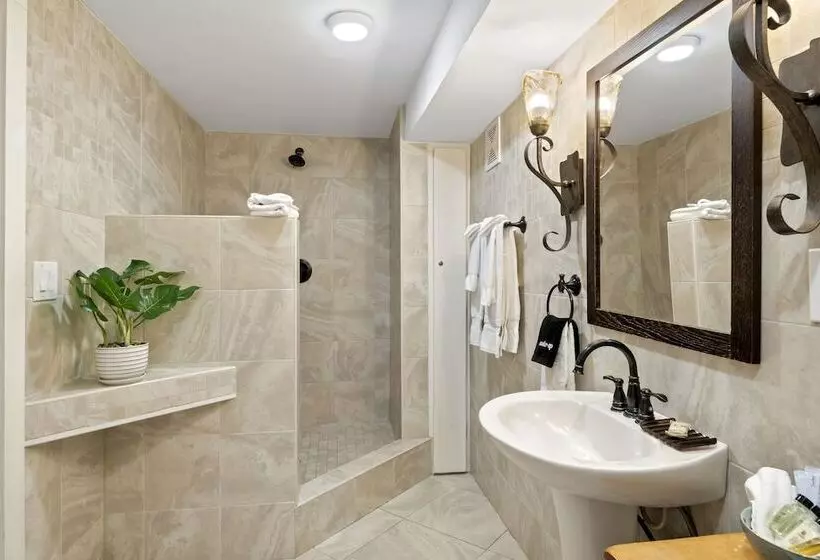 ホテル Sea Rose Suites