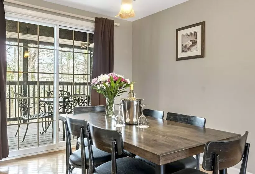 ホテル Sea Rose Suites