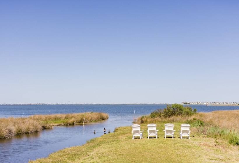 酒店 The Burrus House Inn Waterfront Suites