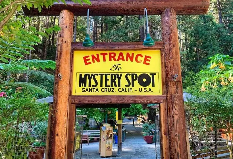 ホテル The Historic Brookdale Lodge, Santa Cruz Mountains