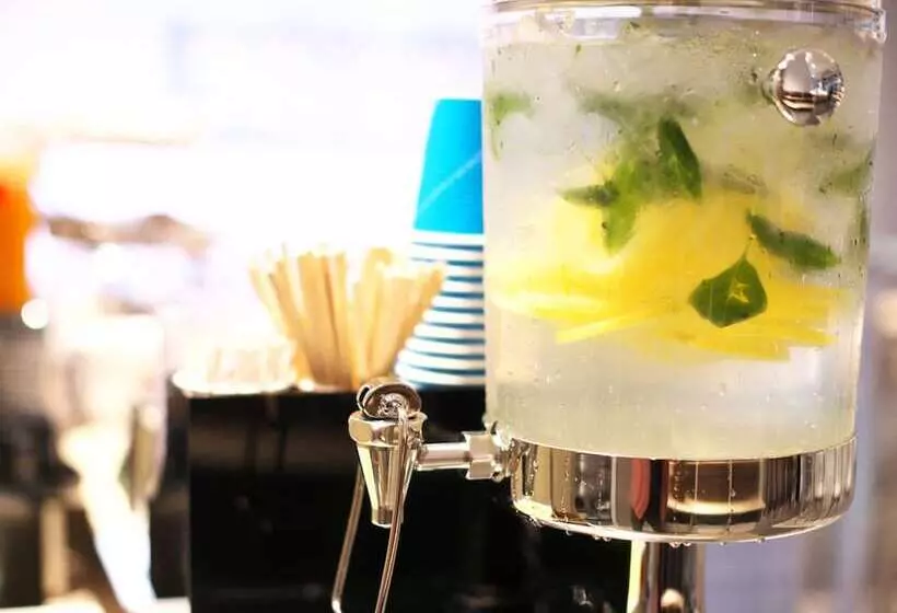 Отель Toyoko Inn Tokyo Haneda Kuko N. 2