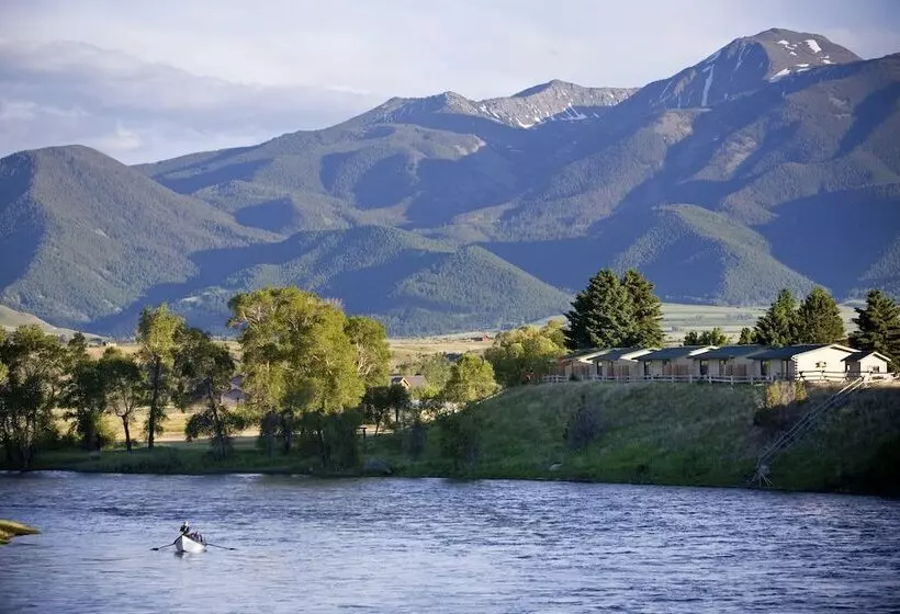 Yellowstone Valley Lodge, Ascend Hotel Collection