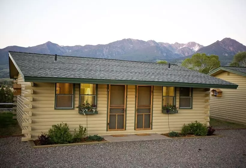 Yellowstone Valley Lodge, Ascend Hotel Collection