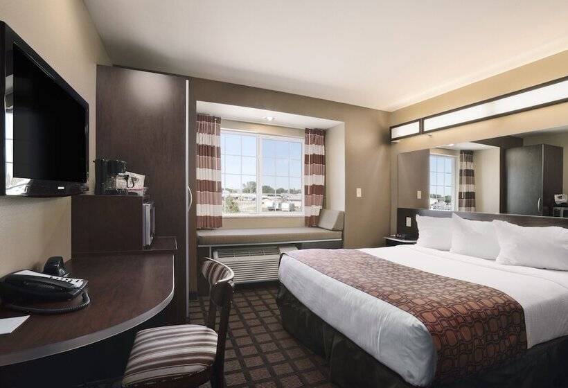 Microtel Inn & Suites