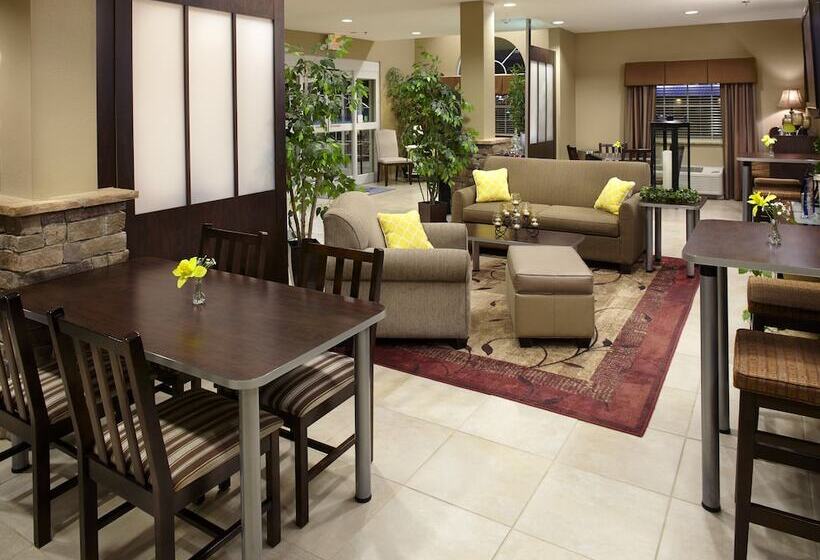 Microtel Inn & Suites By Wyndham Wheeling At The Highlands