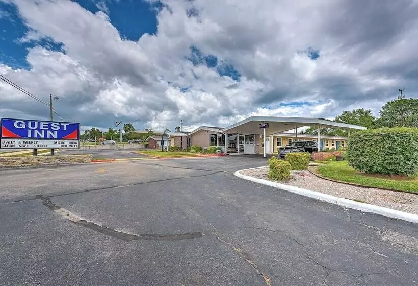 モーテル Guest Inn Rogers