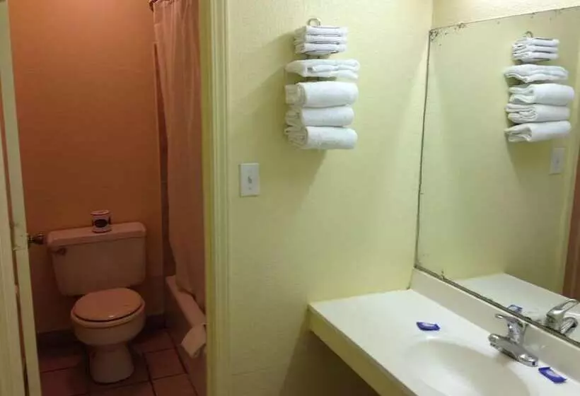 モーテル Super 7 Inn Siloam Springs