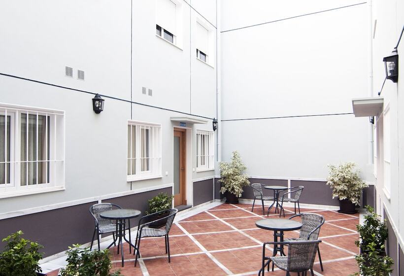 Plaza De La Luz Cádiz