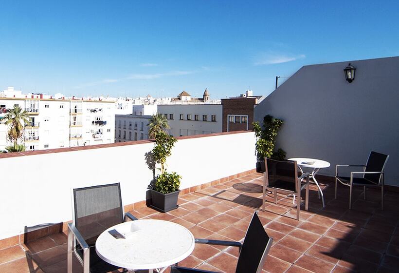 Plaza De La Luz Cádiz