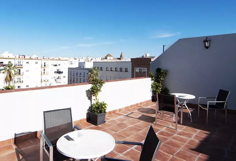 Plaza De La Luz Cádiz