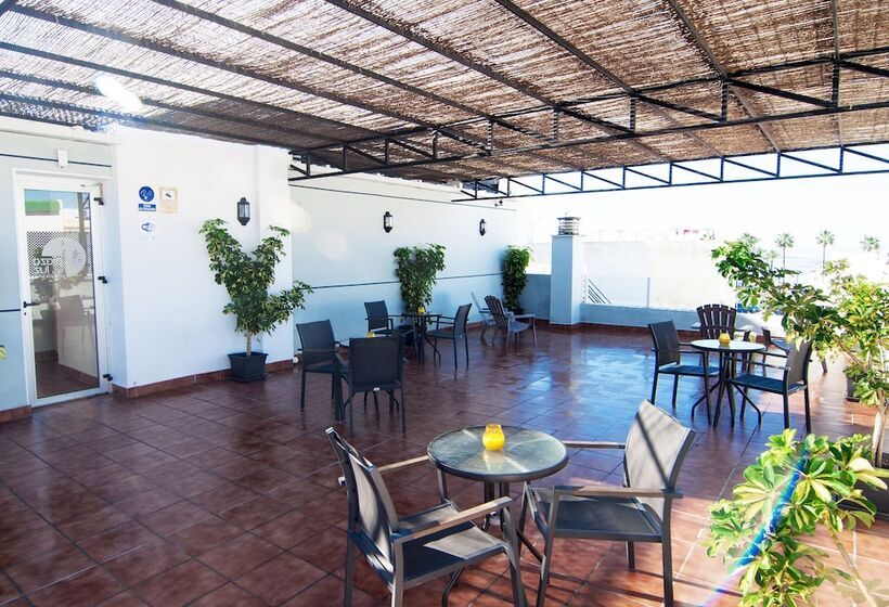 Plaza De La Luz Cádiz