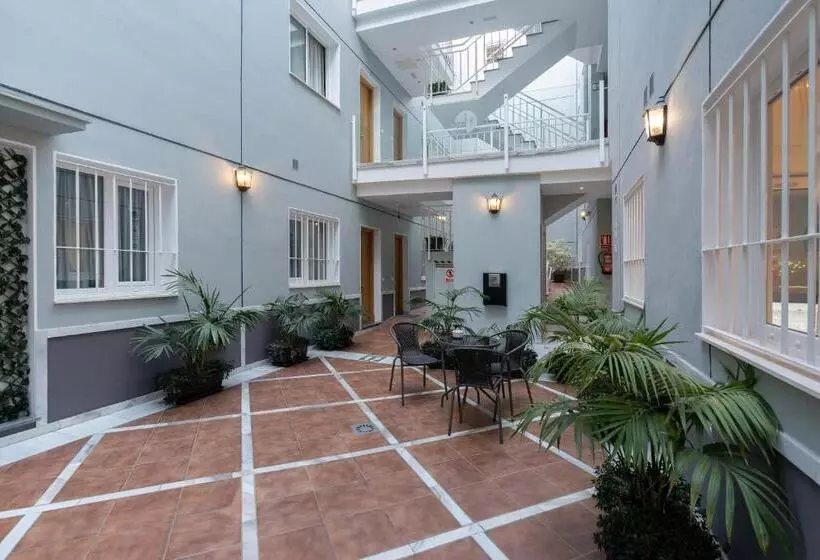 Plaza De La Luz Cádiz