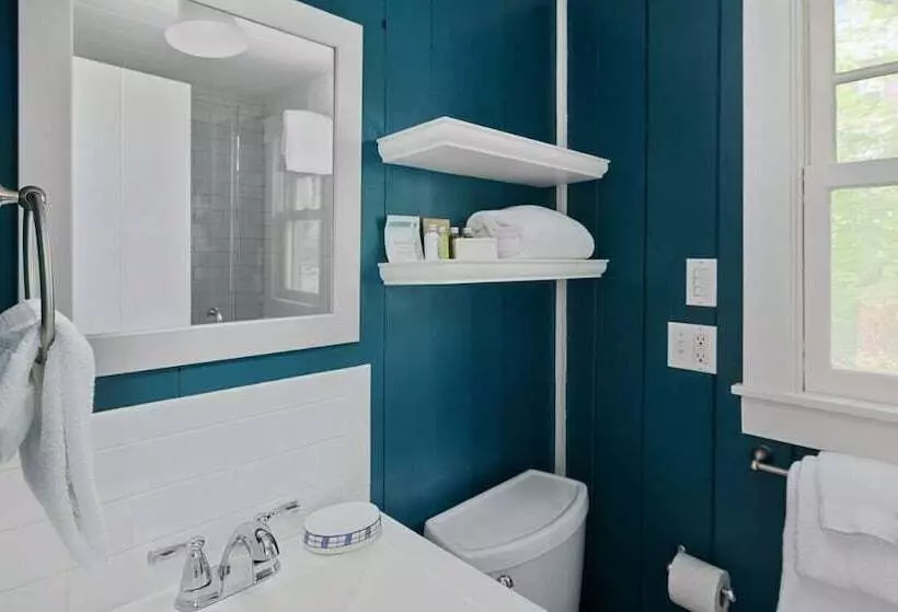 The Cottages At Cabot Cove