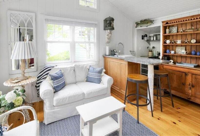 The Cottages At Cabot Cove