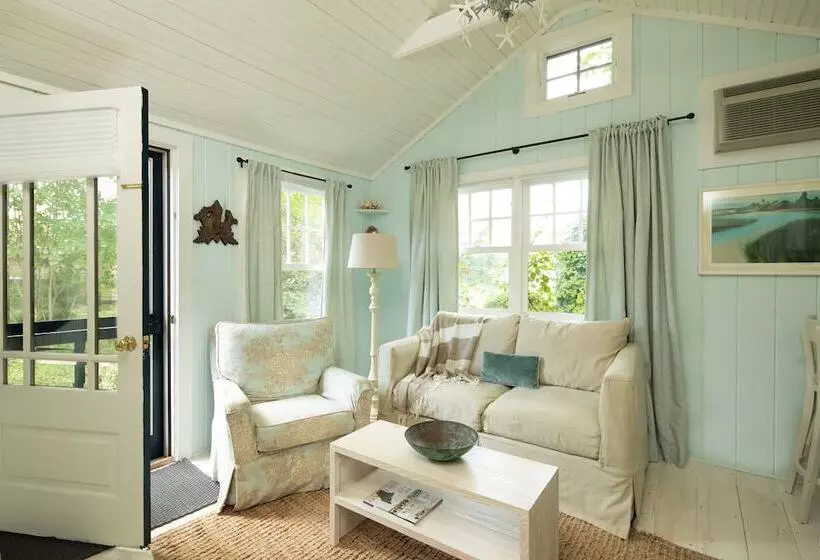 The Cottages At Cabot Cove