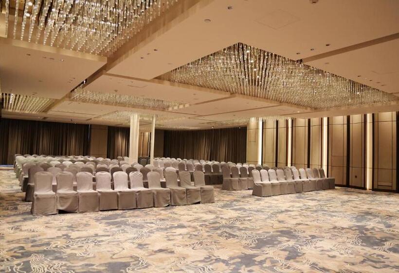 酒店 Crowne Plaza Hohhot City Center