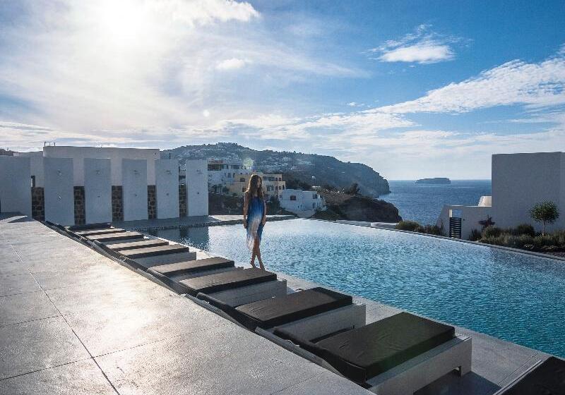 בית מלון כפרי Grand Ambassador Santorini