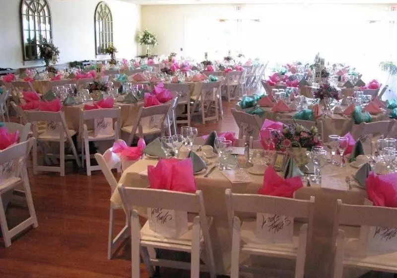 Bristol Harbour Resort