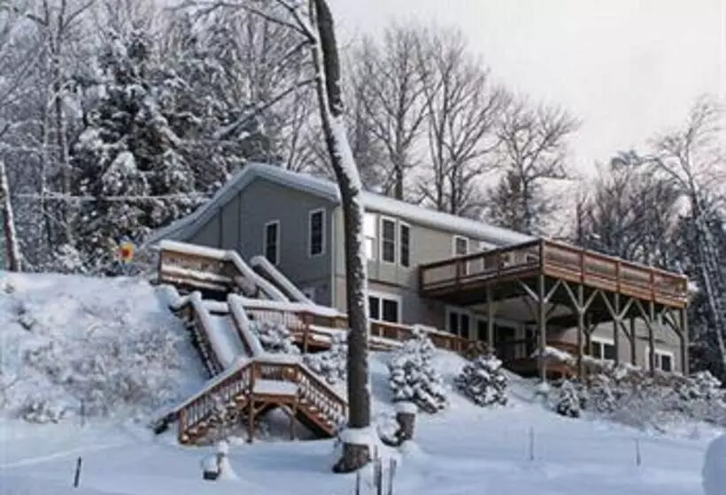 Cabins At Twinbrook Resort