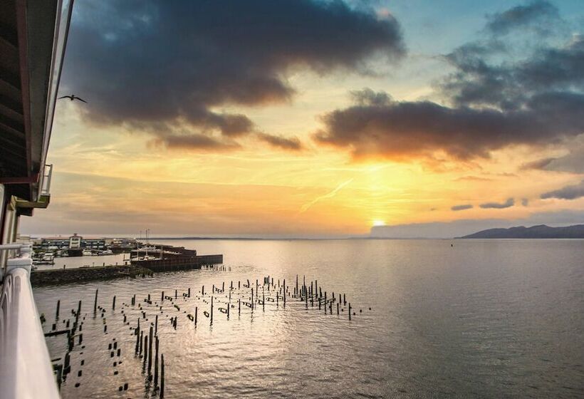 Cannery Pier Hotel & Spa