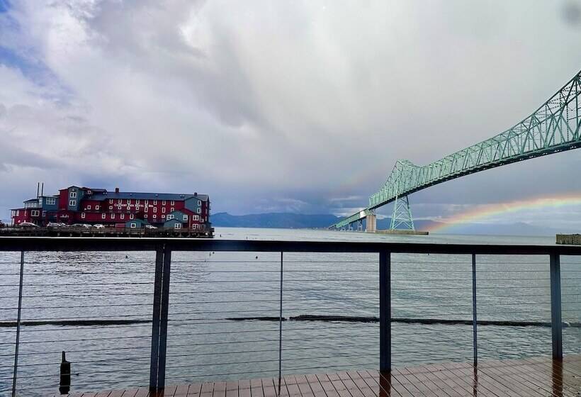 Cannery Pier Hotel & Spa