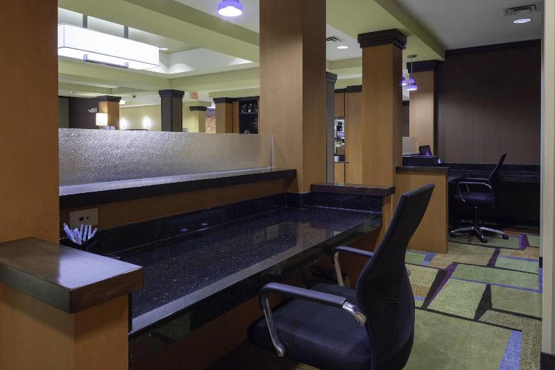 Fairfield Inn And Suites By Marriott Seymour