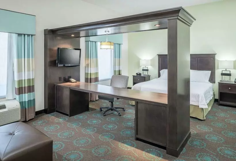 Hampton Inn & Suites Huntsville/research Park Area