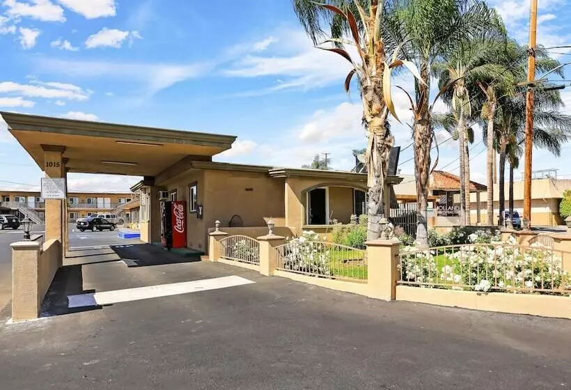 Отель 3rd Avenue Inn