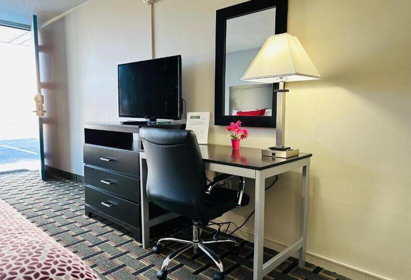 Otel Econo Lodge