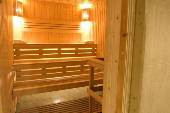 هتل Chervona Kalina