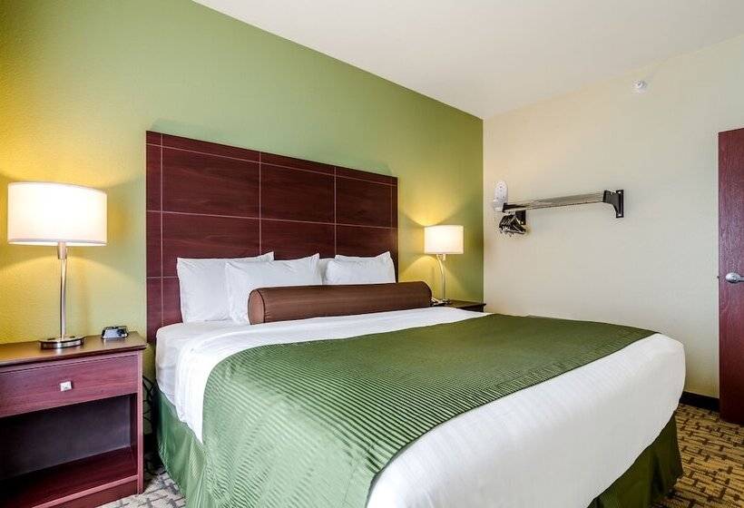 Отель Cobblestone Inn & Suites  Harvey