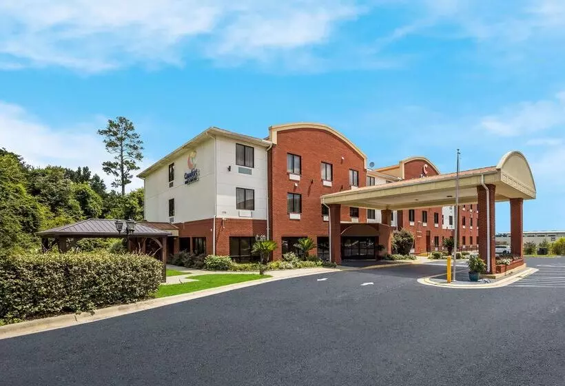 호텔 Comfort Inn & Suites Midway Tallahassee West