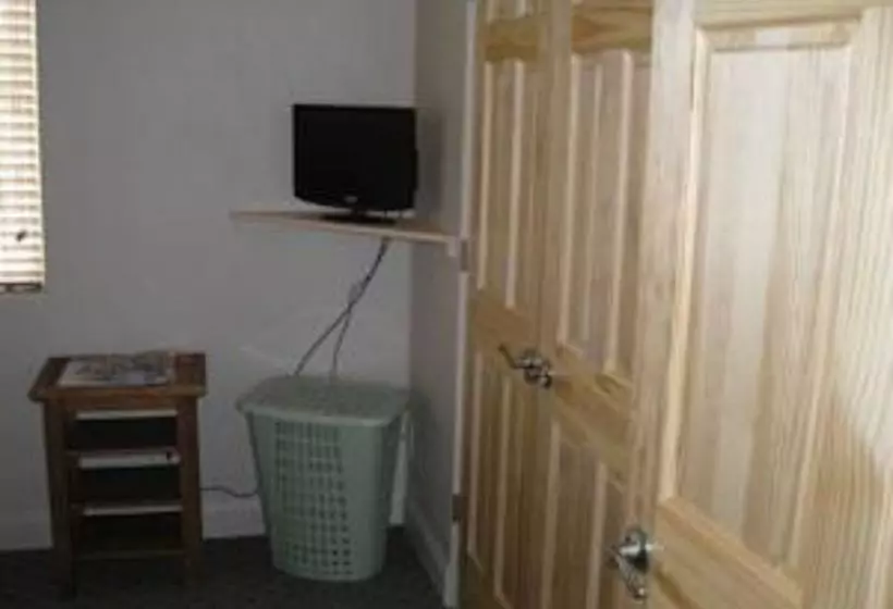 Отель Complejo Centennial Suites Extended Stay Lodge