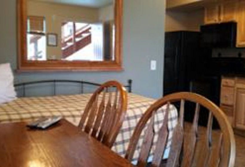 Отель Complejo Centennial Suites Extended Stay Lodge