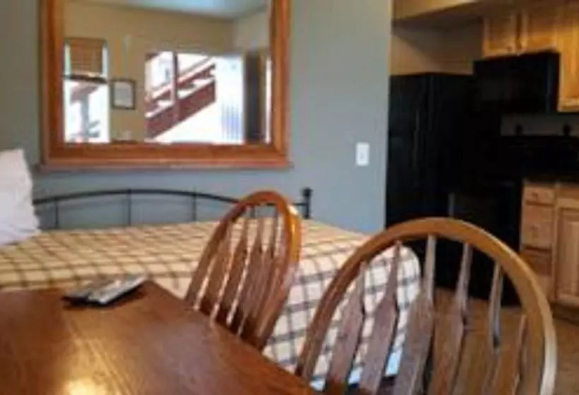 Отель Complejo Centennial Suites Extended Stay Lodge