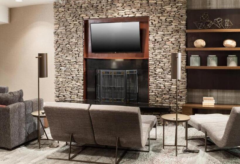 فندق Courtyard By Marriott Hattiesburg