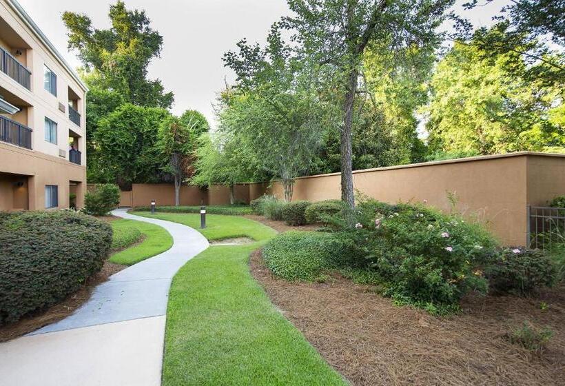 Отель Courtyard By Marriott Valdosta