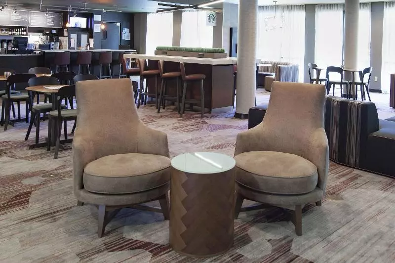 ホテル Courtyard By Marriott Valdosta