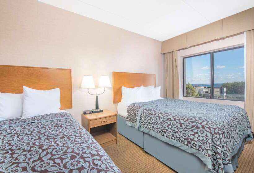 فندق Days Inn By Wyndham Duluth Lakewalk