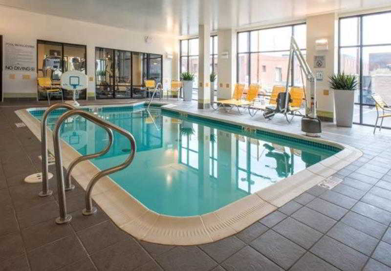 فندق Fairfield Inn & Suites Tulsa Downtown Arts District