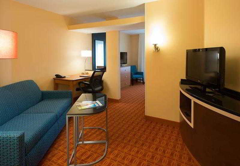 فندق Fairfield Inn & Suites Tulsa Downtown Arts District