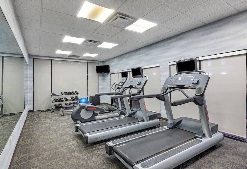 فندق Fairfield Inn & Suites Tulsa Downtown Arts District