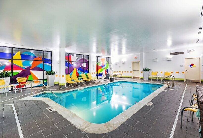 فندق Fairfield Inn & Suites Tulsa Downtown Arts District