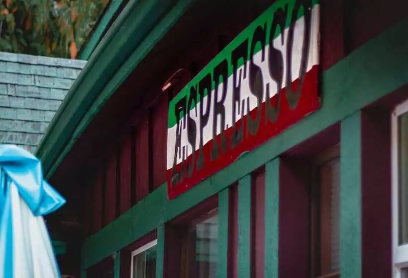 酒店 Gateway Inn & Cabins